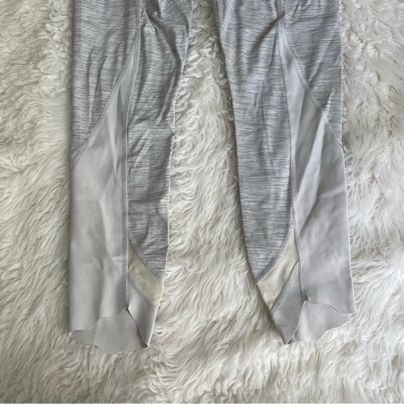 lululemon leggings - Picture 5 of 6